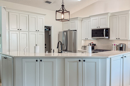 Sleek Kitchen Remodel | Melbourne, FL