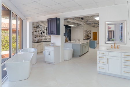 Tub & Vanity Displays